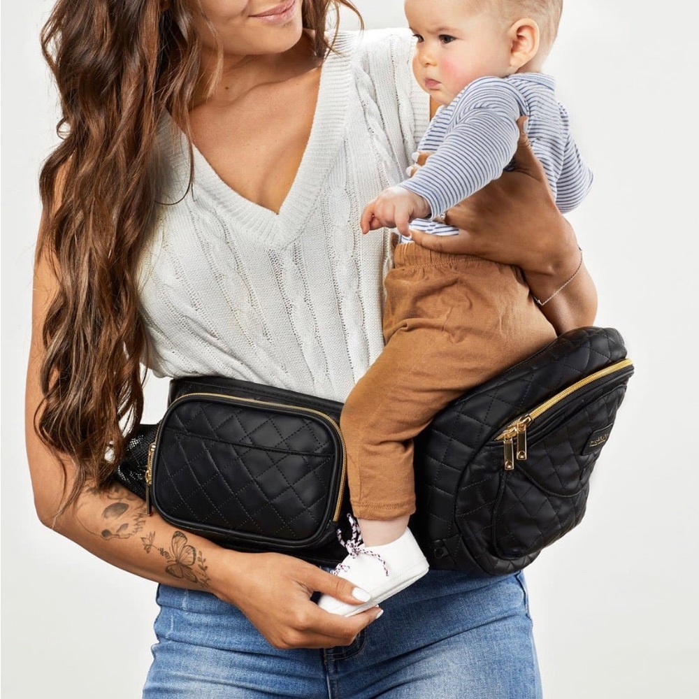 TushBaby Hip Carrier in Vegan Leather Black